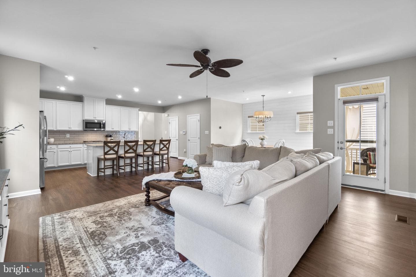 11033 Hazelnut Lane photo 15