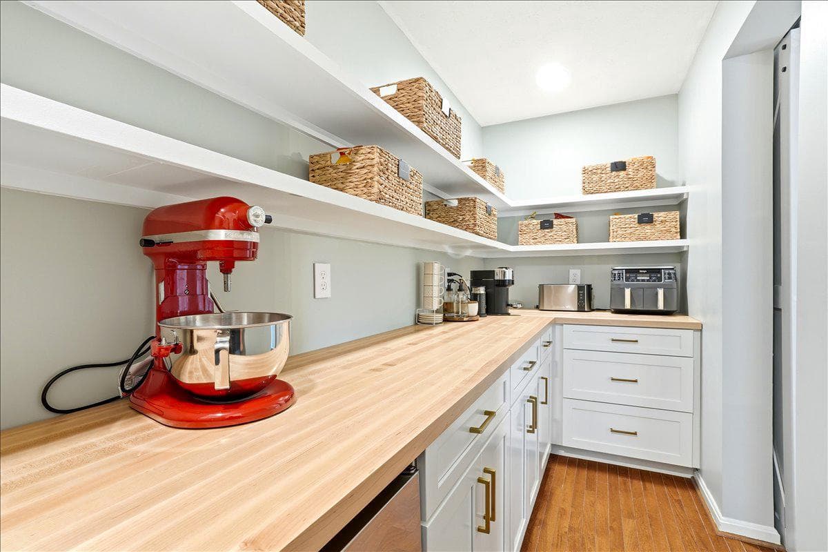 5604 Worchester Court photo 19