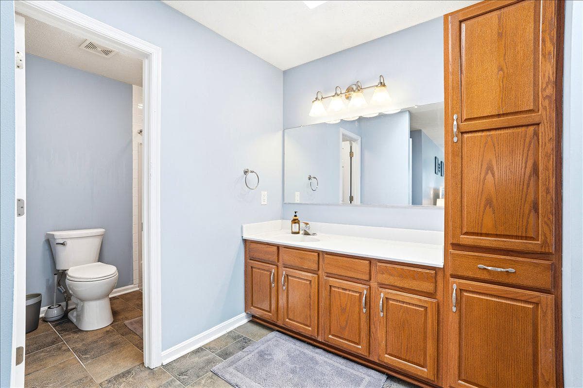 5604 Worchester Court photo 26