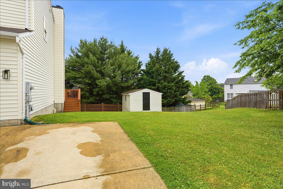 5604 Worchester Court photo 46