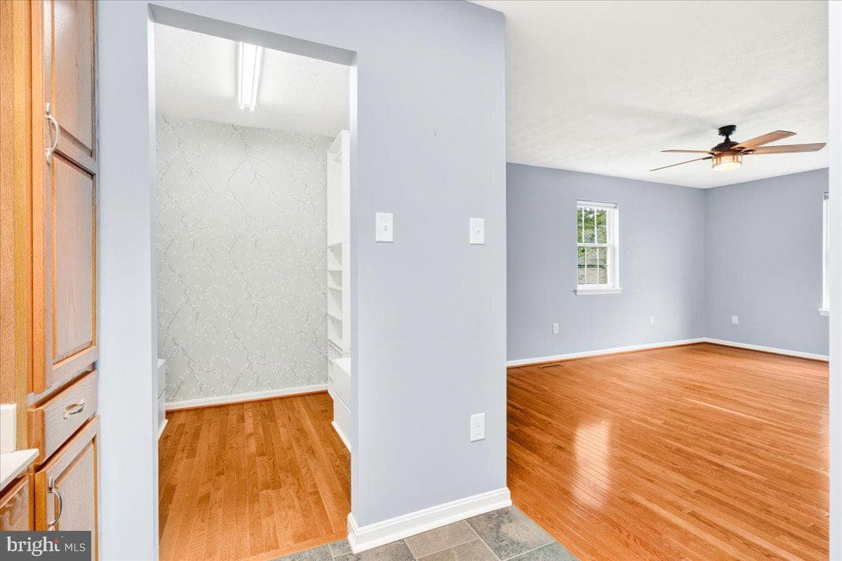 5604 Worchester Court photo 52