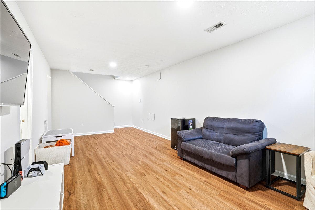 5604 Worchester Court photo 69