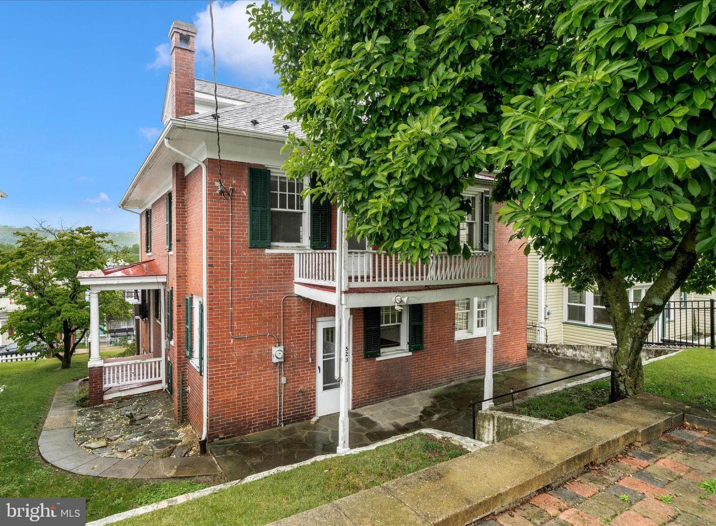 523 W Potomac St photo 47