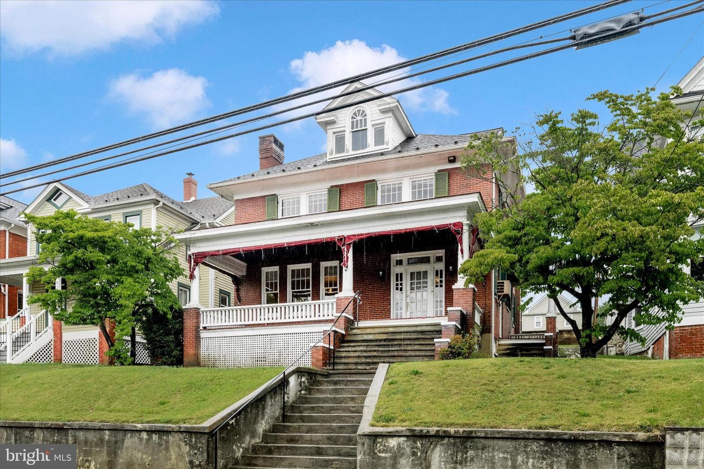 523 W Potomac St photo 53