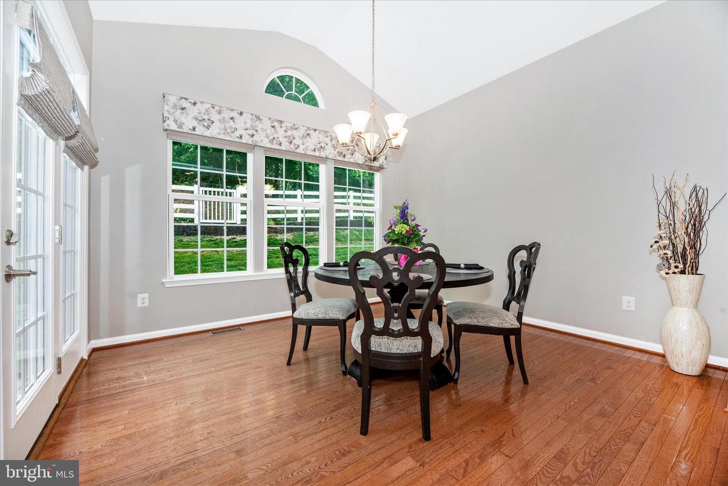 4714 De Invierno Way photo 18