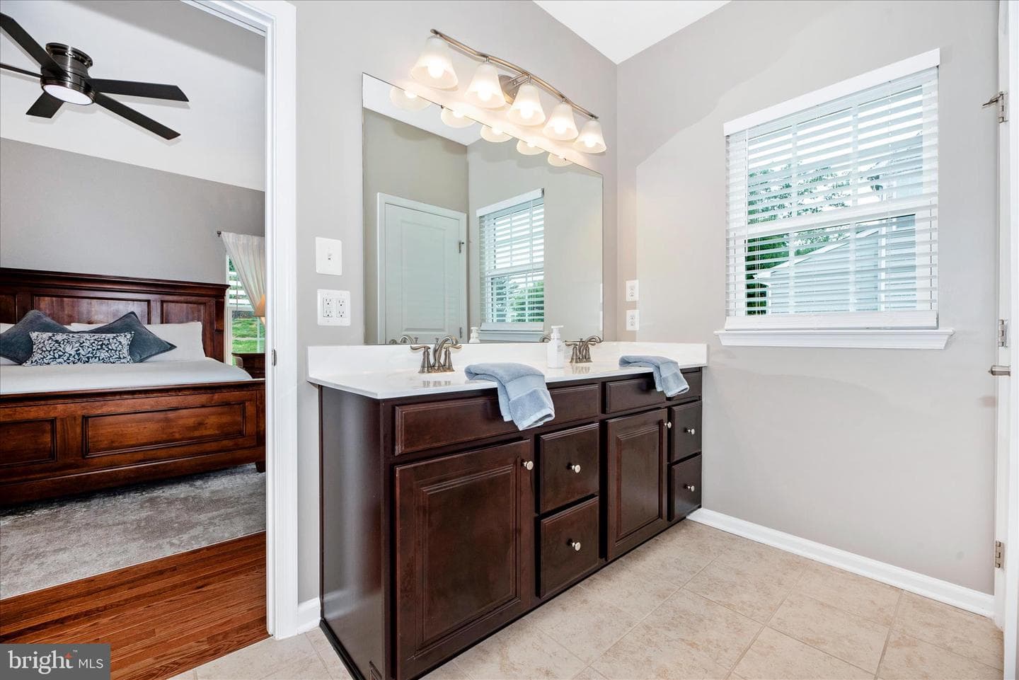 4714 De Invierno Way photo 24