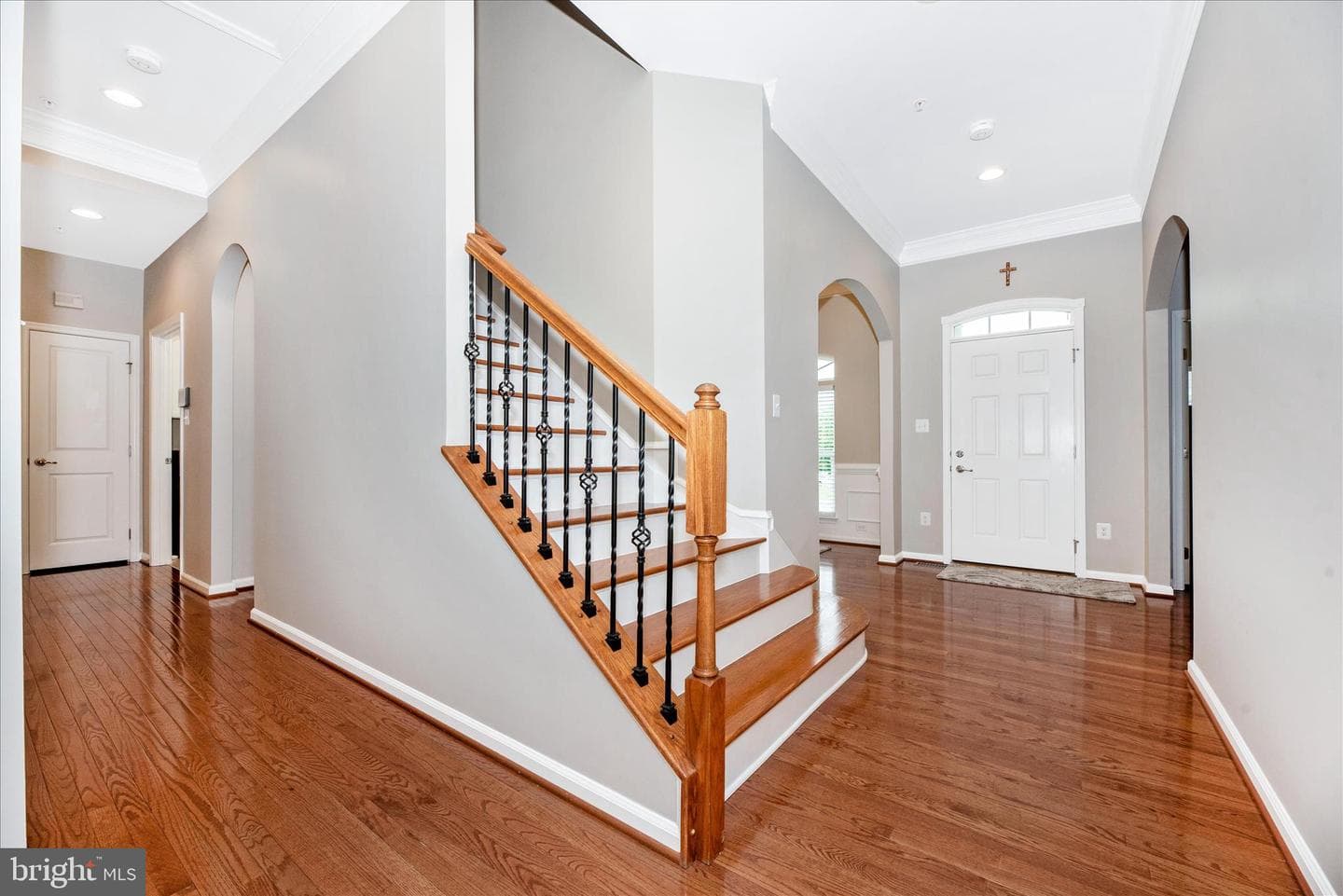 4714 De Invierno Way photo 5