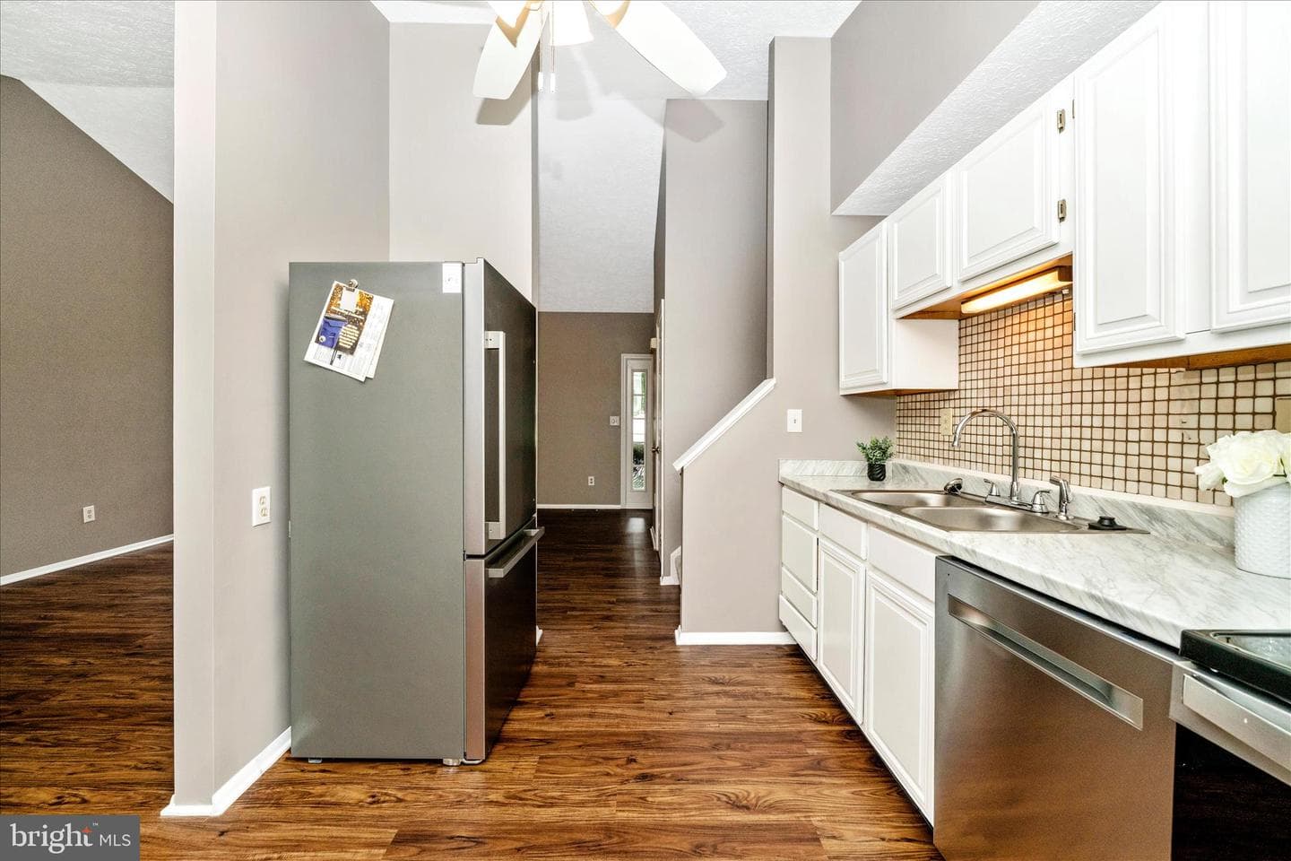 218 Sandstone Drive photo 18