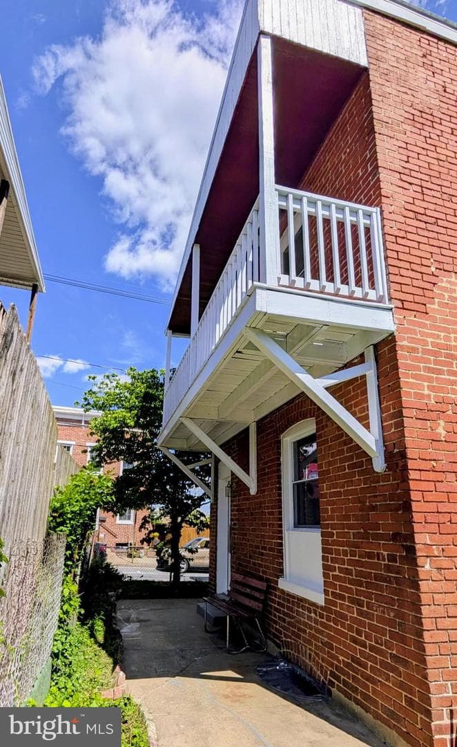 7 N Wisner Street photo 23