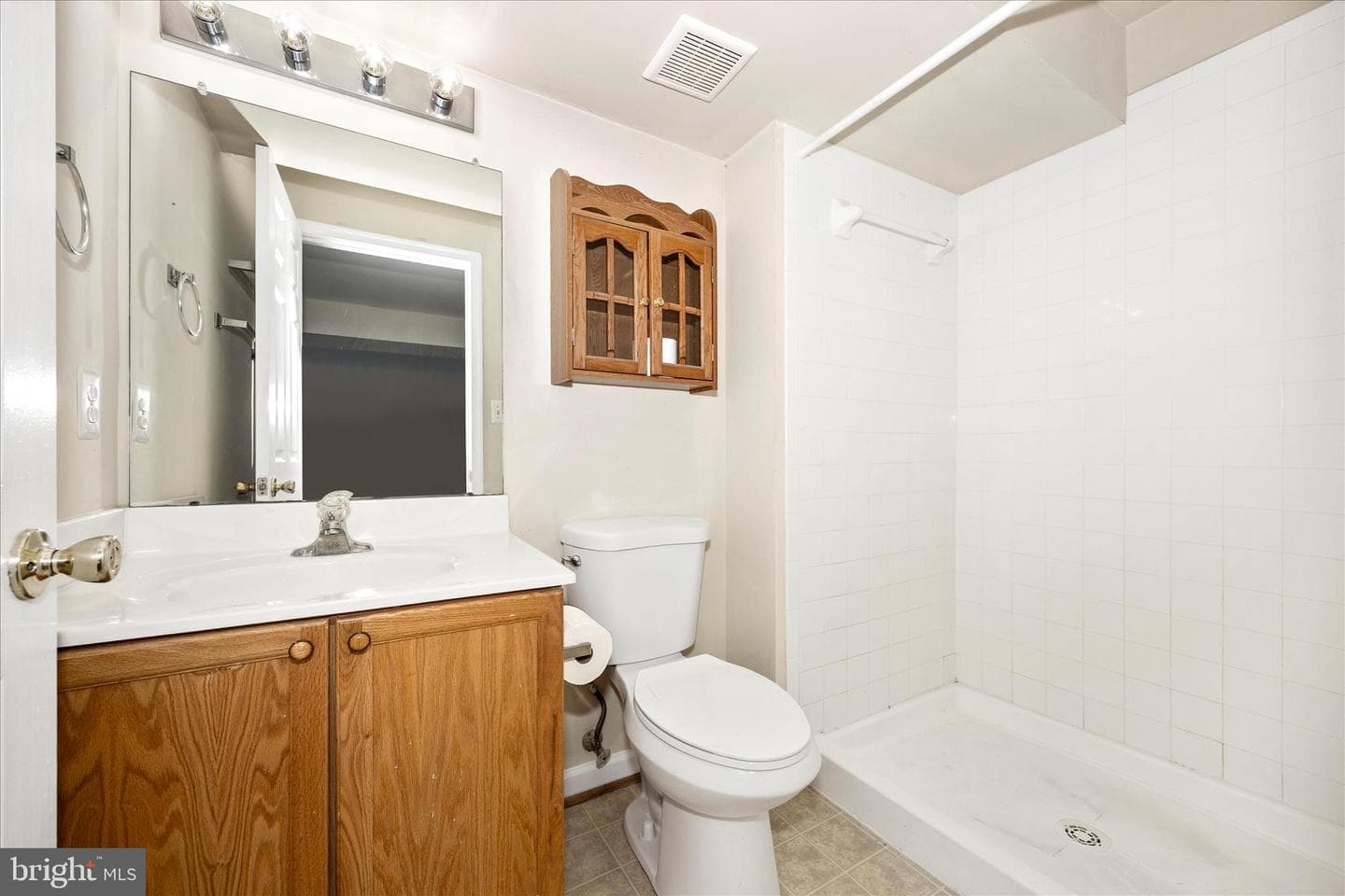 4 Mae Way photo 21