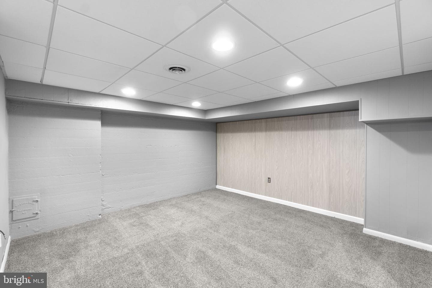 305 College Place photo 45