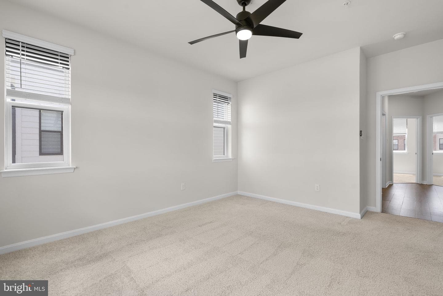 861 Amity Street photo 24