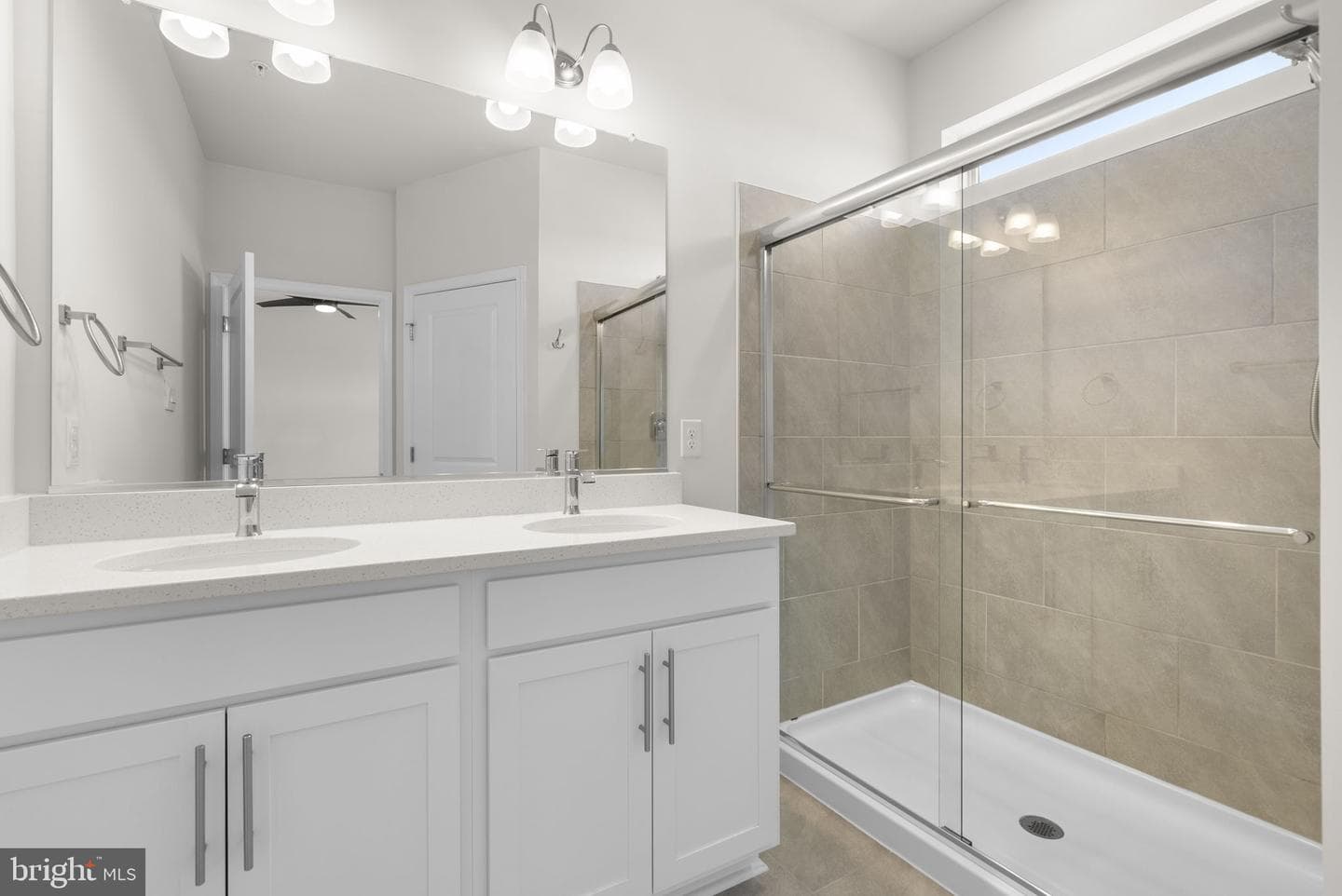 861 Amity Street photo 26