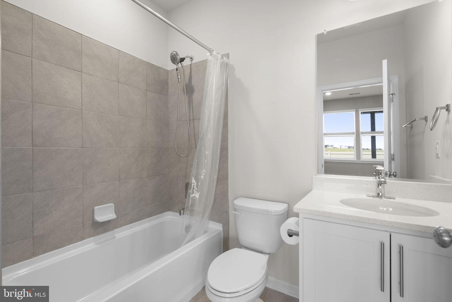 861 Amity Street photo 39