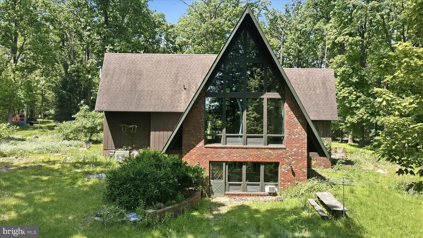 8209 Gambrill Park Road, Frederick