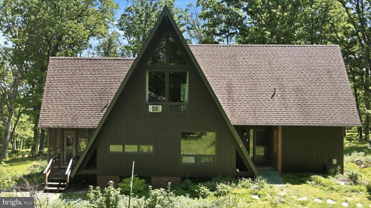 8209 Gambrill Park Road, Frederick