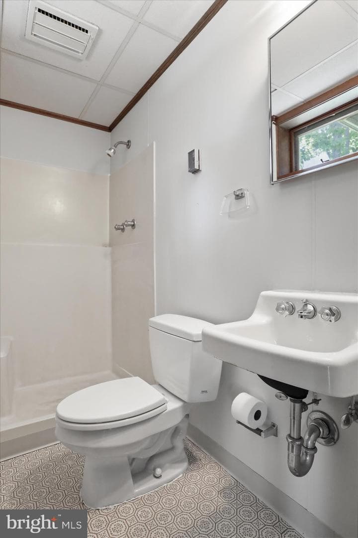 8209 Gambrill Park Road photo 29
