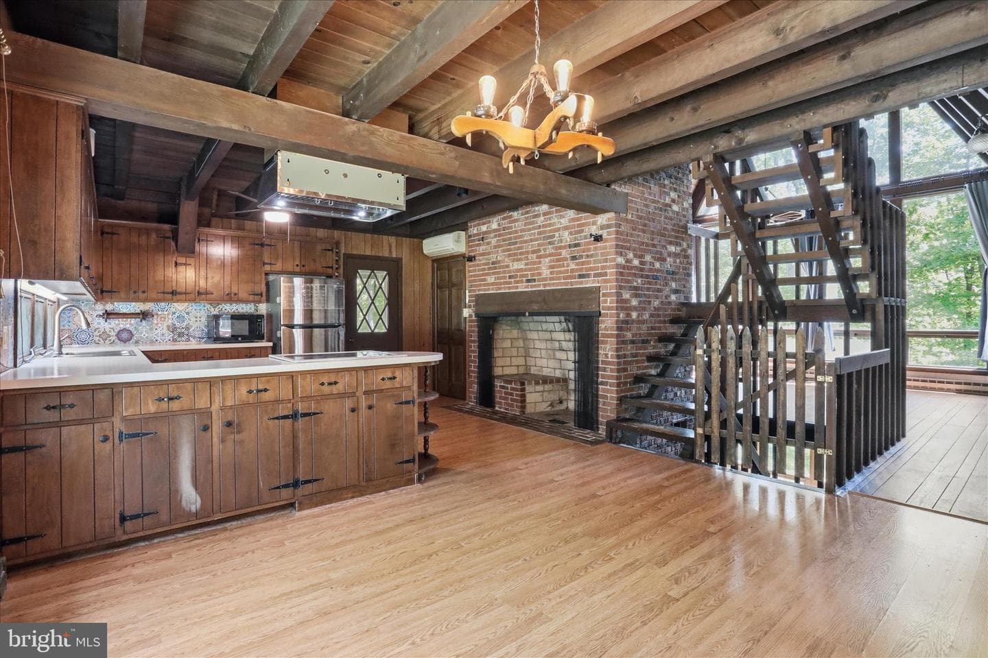 8209 Gambrill Park Road photo 7