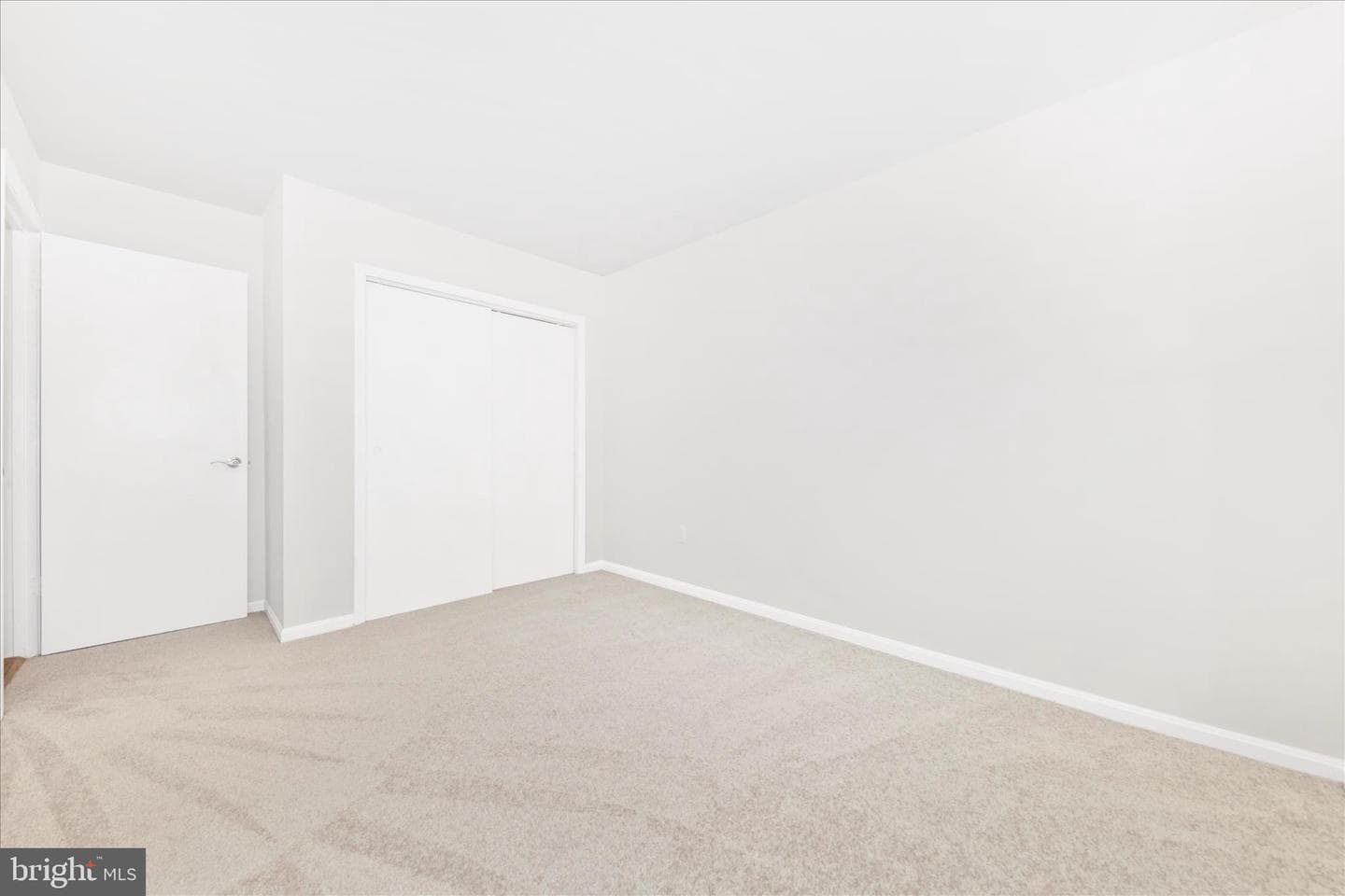 176 Stoneybrook Ct photo 24