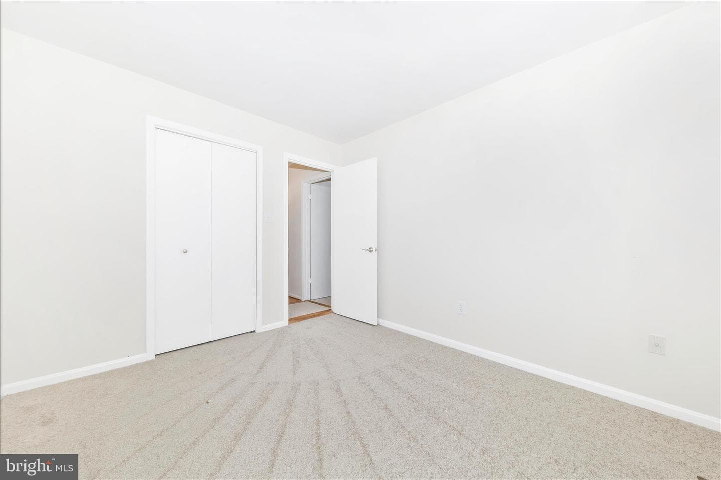176 Stoneybrook Ct photo 27
