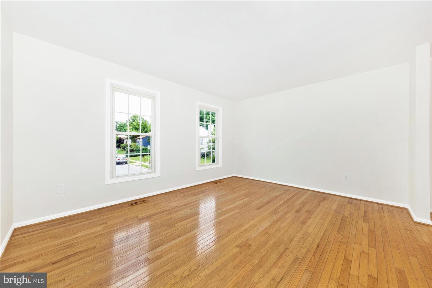 176 Stoneybrook Ct photo 3