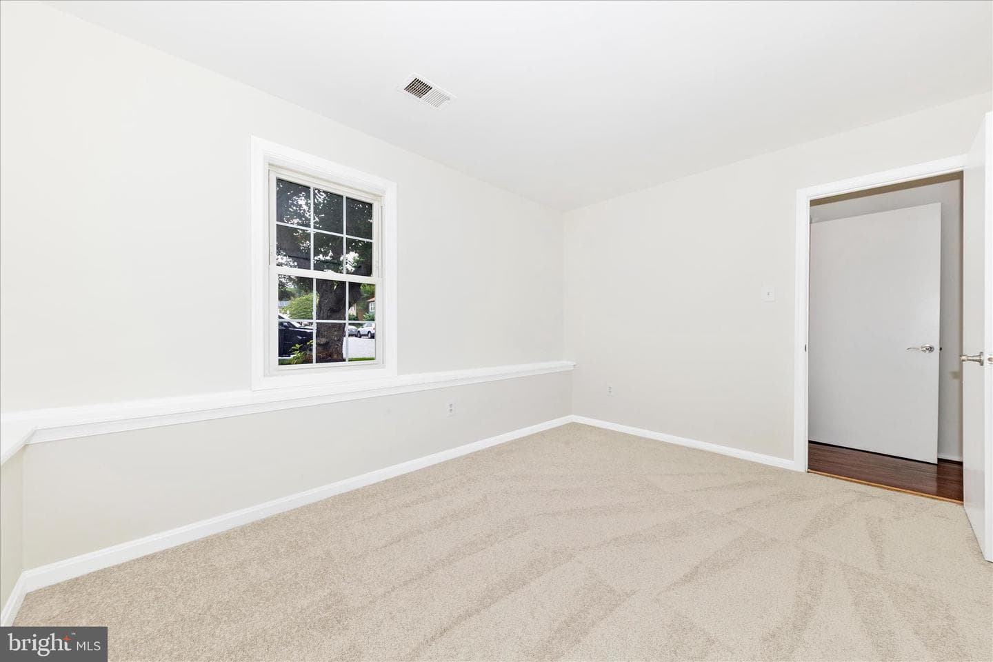176 Stoneybrook Ct photo 35