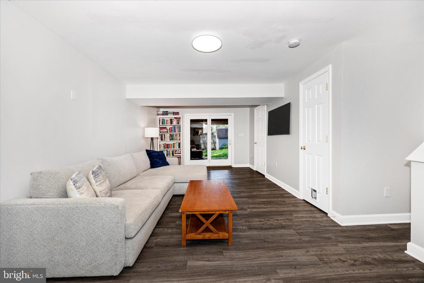 2412 Dunmore Court photo 28