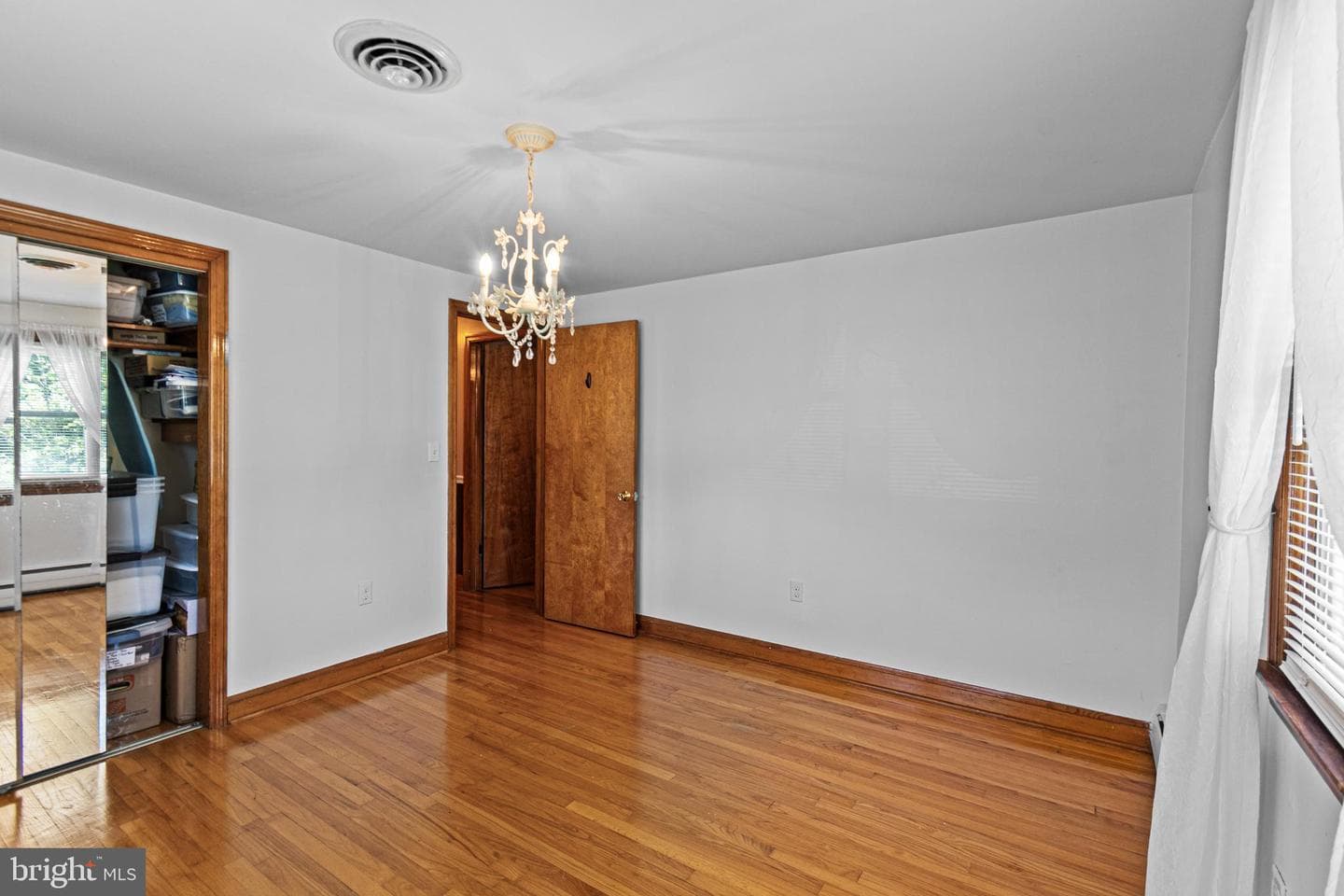 8214 Pembrook Court photo 25