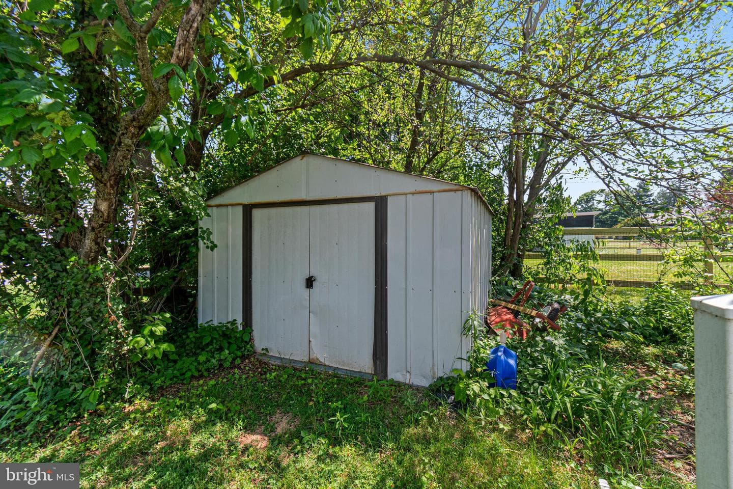 8214 Pembrook Court photo 45