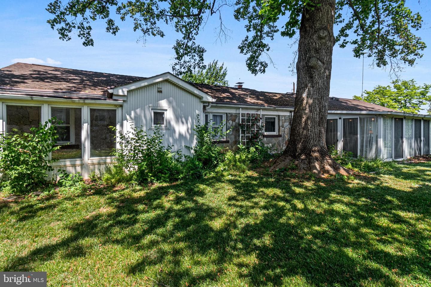 8214 Pembrook Court photo 51