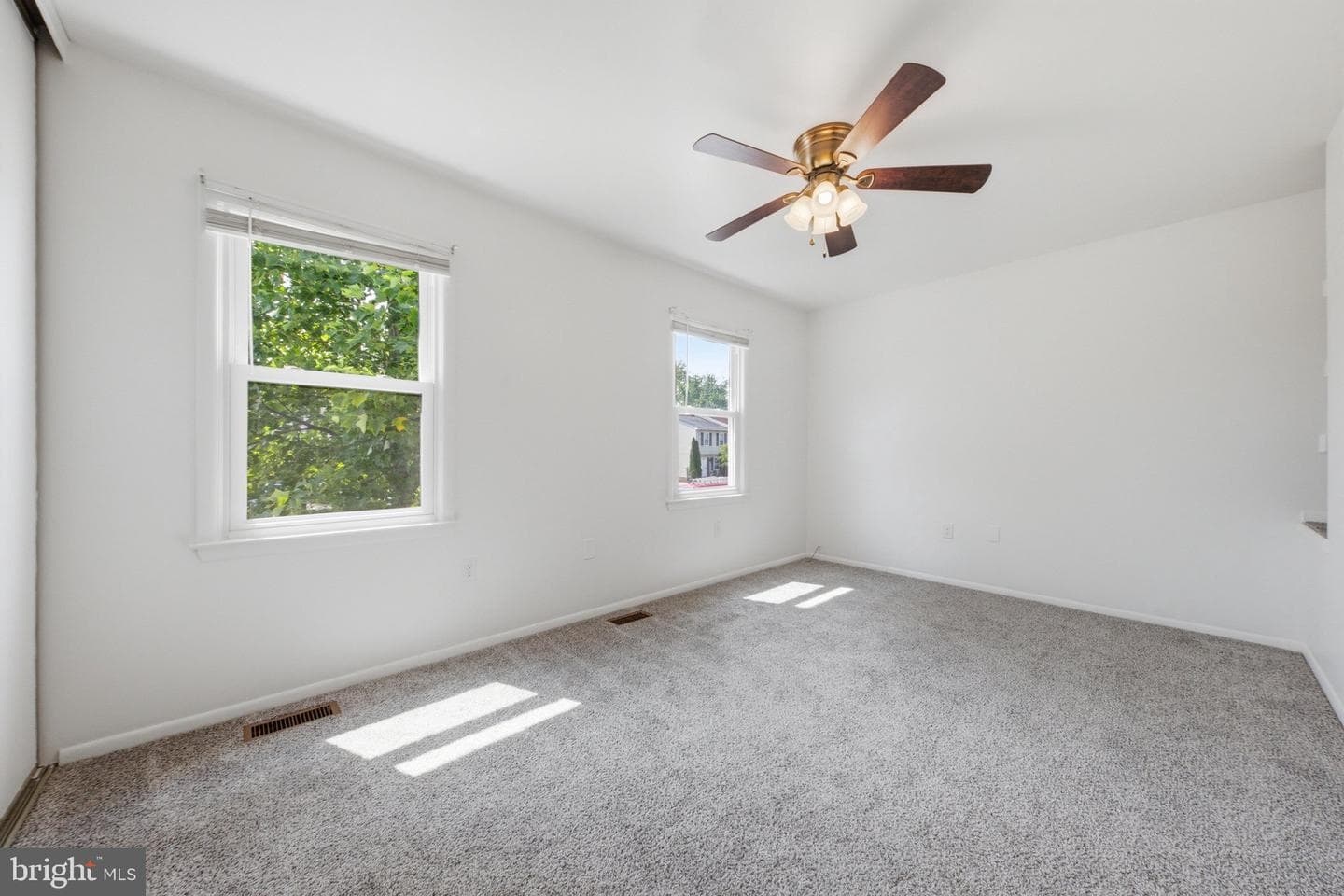 177 Stonegate Drive photo 20
