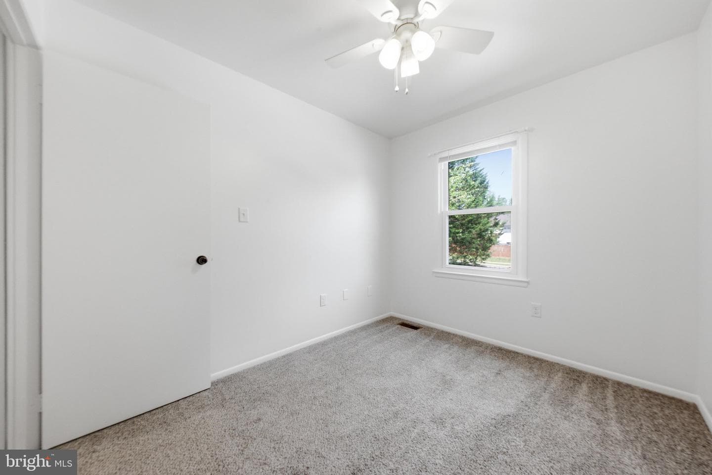 177 Stonegate Drive photo 27
