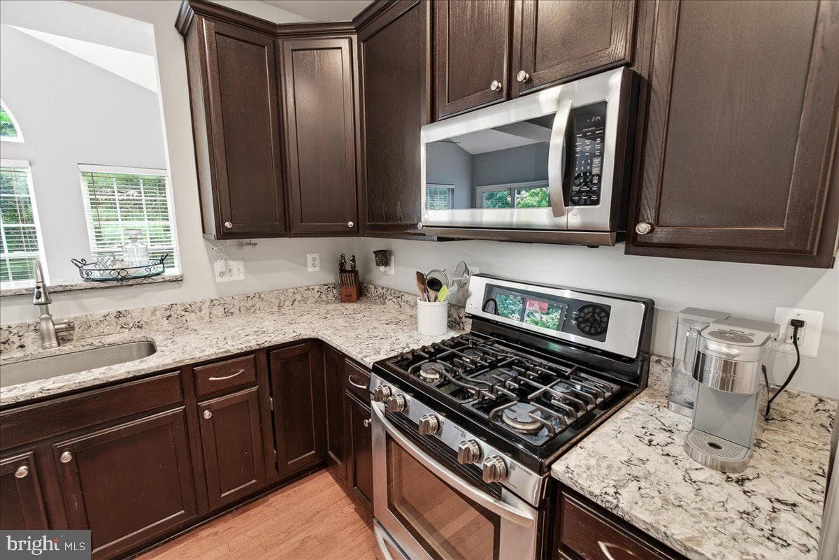 9060 Major Smith Lane photo 17