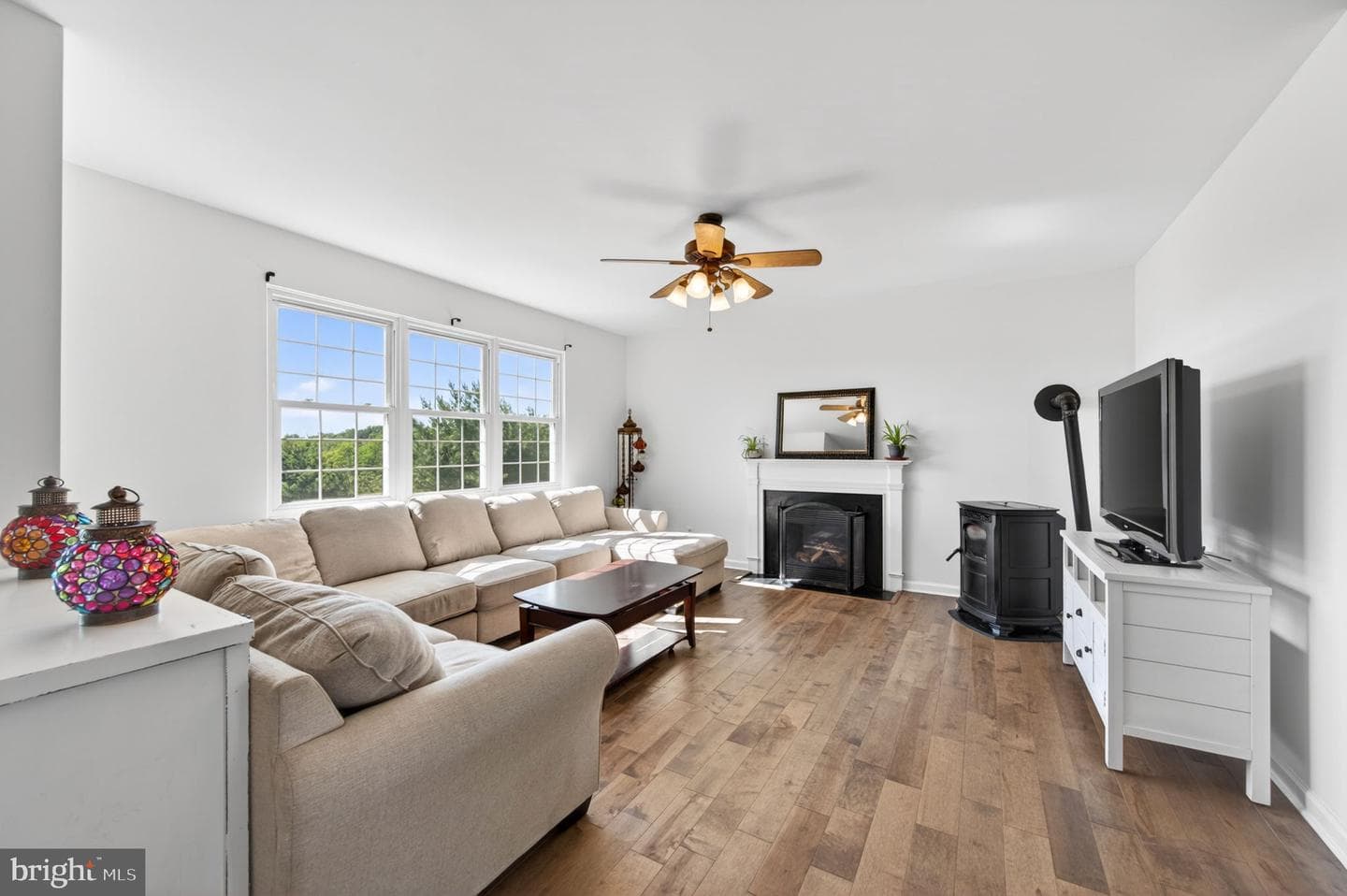 8840 Mapleville Rd photo 16