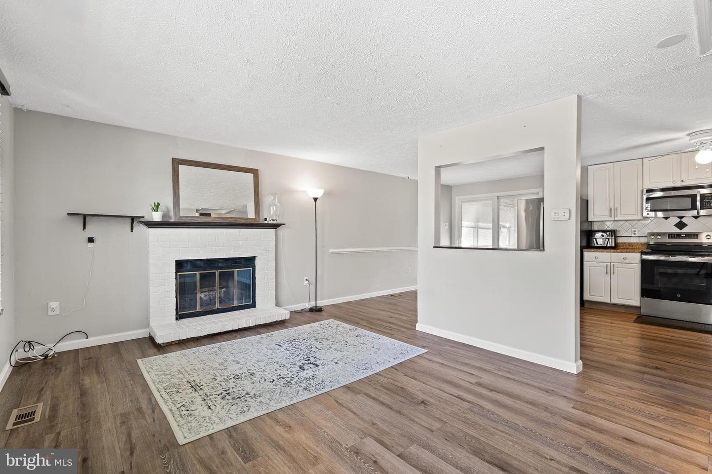 402 Cranberry Court photo 23