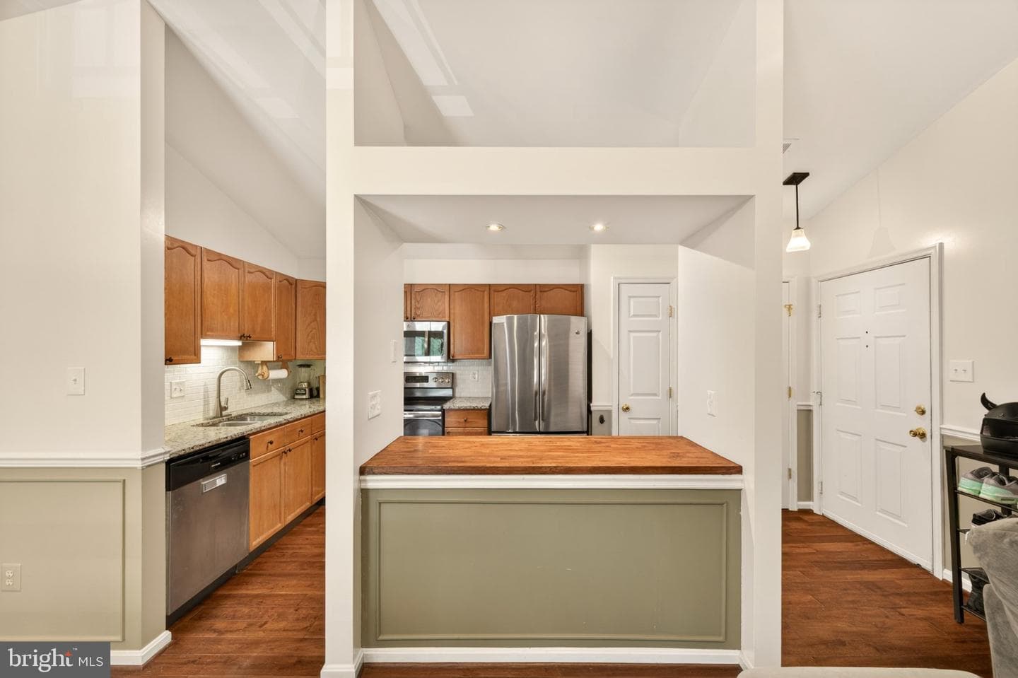 2104 Whitehall Road #2a photo 2