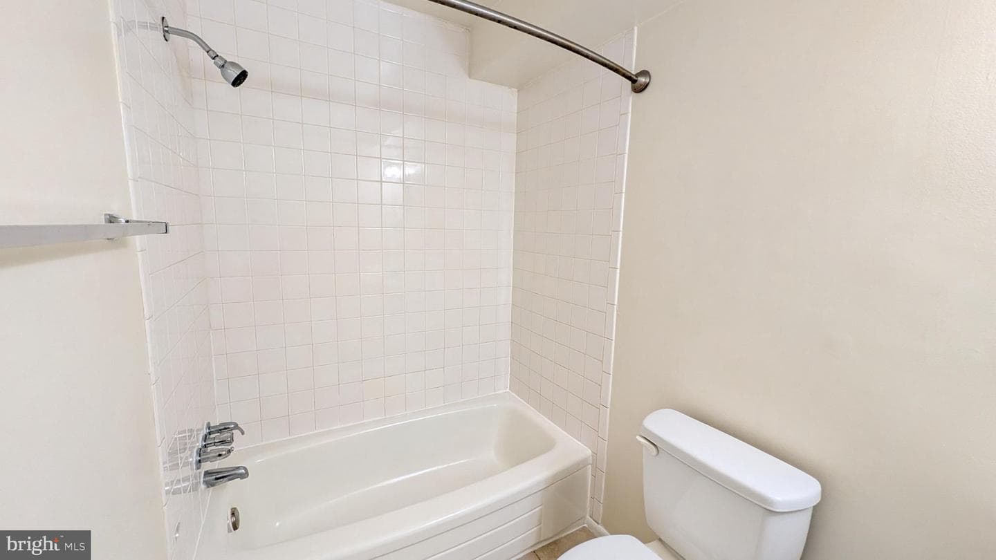 513 Carrollton Drive #21 photo 17