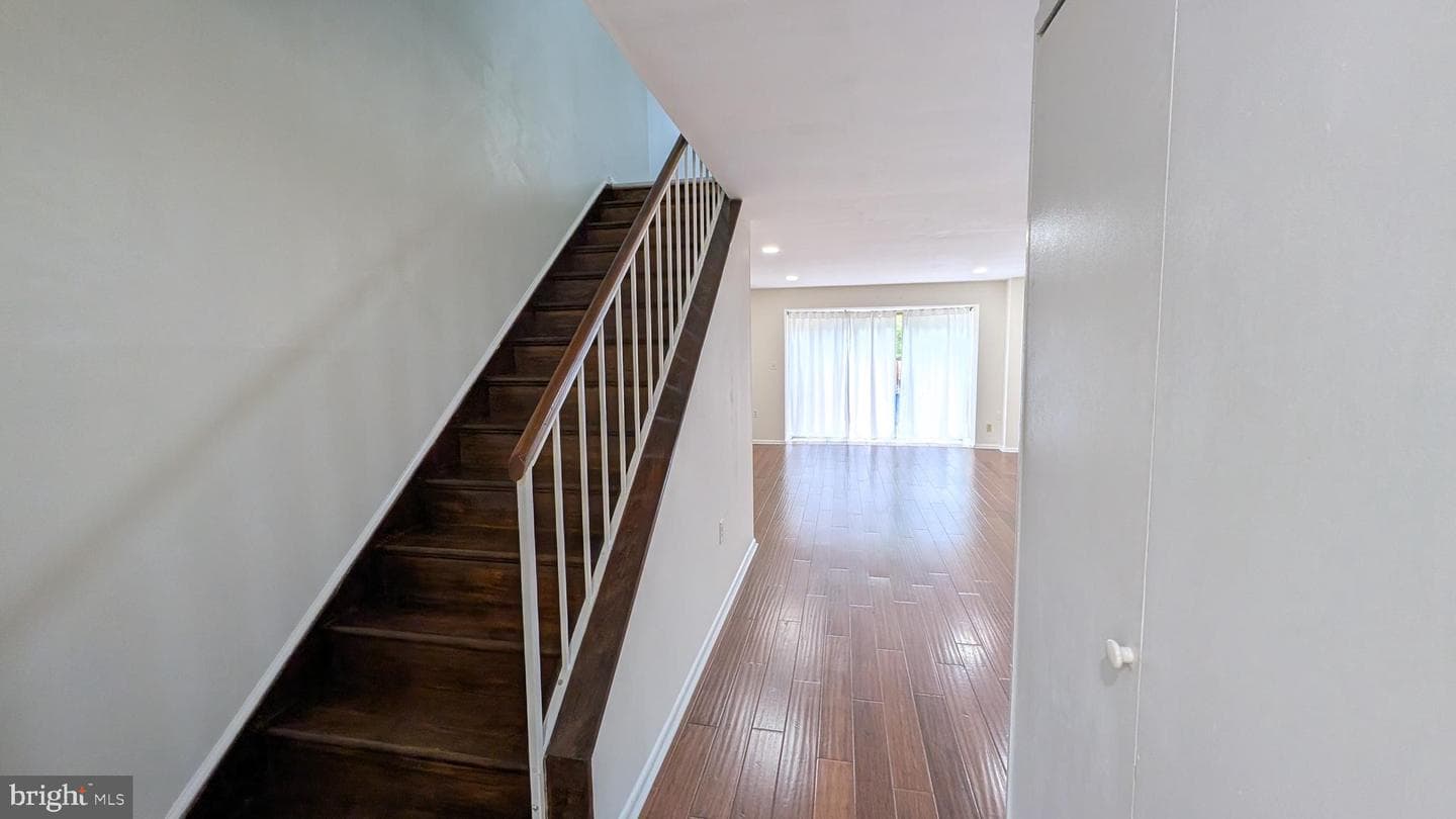 513 Carrollton Drive #21 photo 5