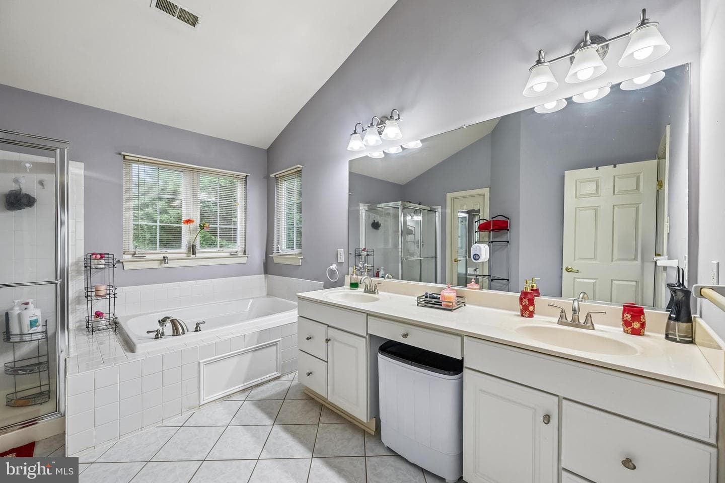 11203 Yardley Court photo 4