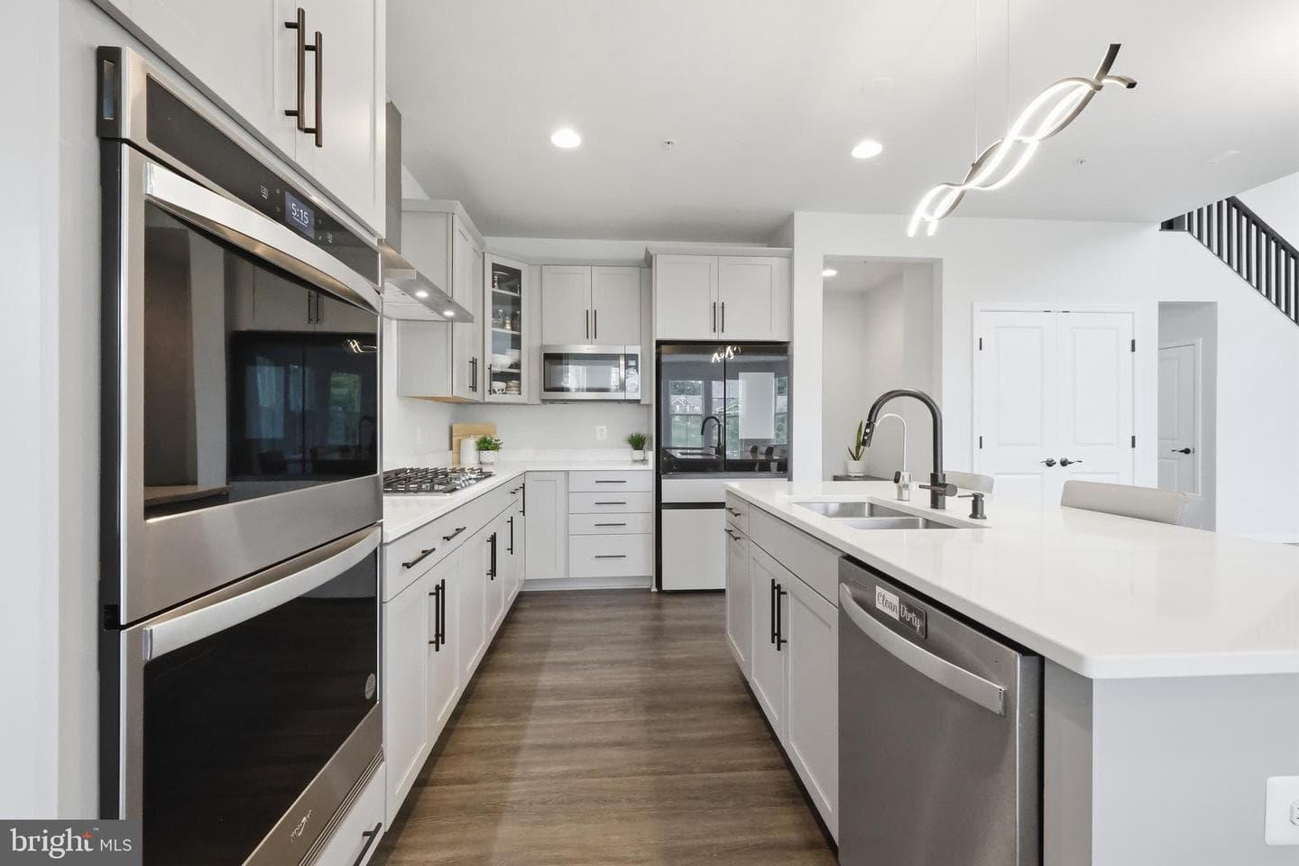 5707 Hawk Ridge Road photo 13