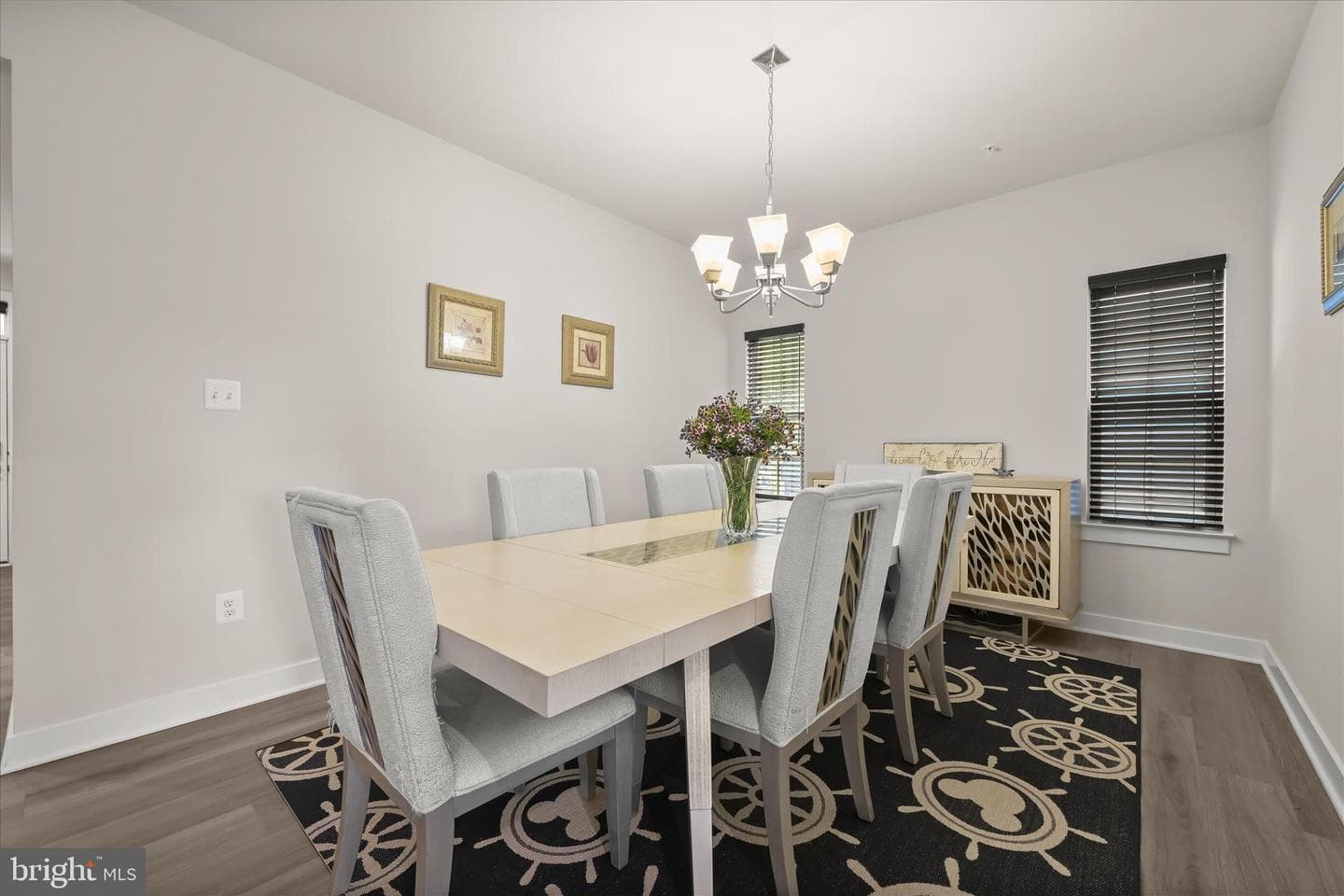 10829 Hook Court photo 5