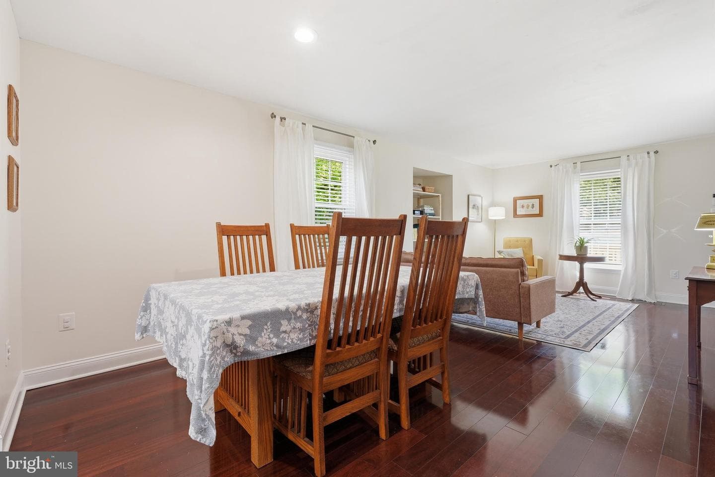 6580 Hemlock Point Road photo 8
