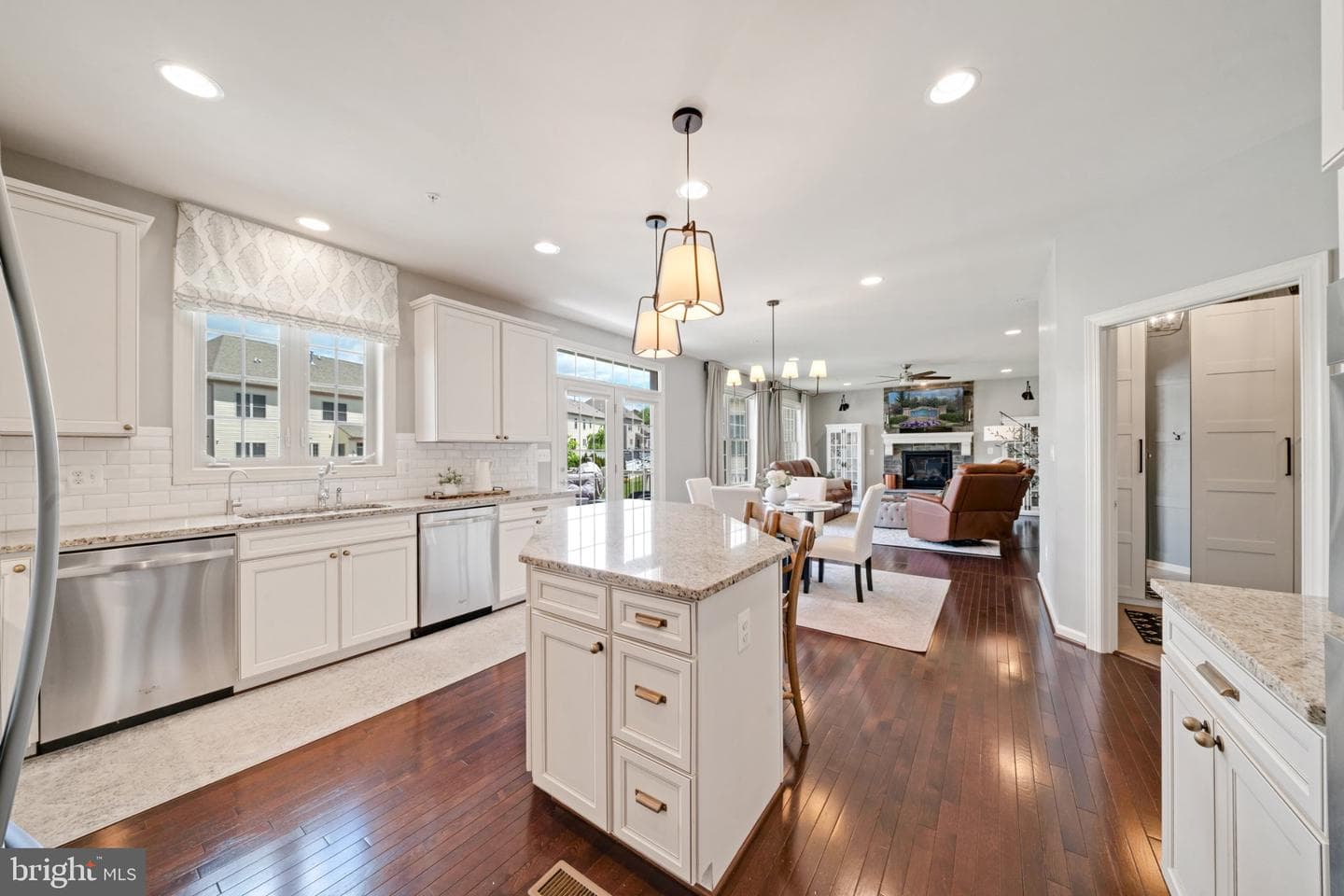 10886 Patina Row Way photo 9