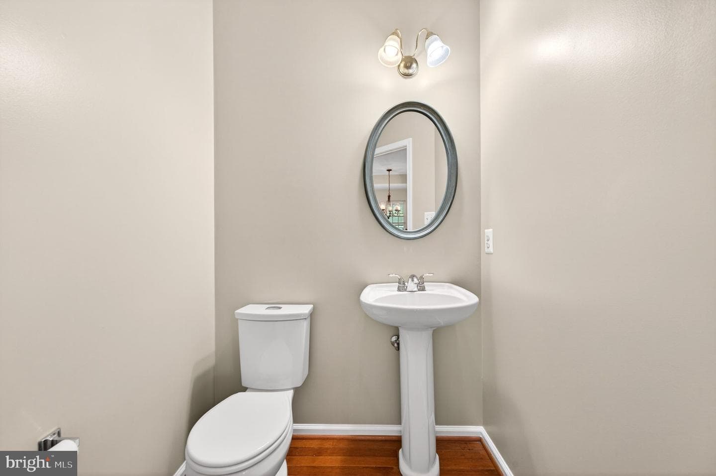 8 N Pointe Terrace photo 24