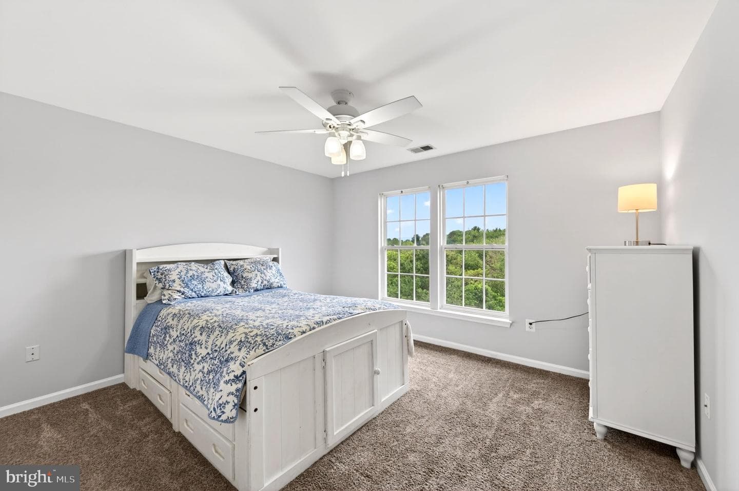 8 N Pointe Terrace photo 40