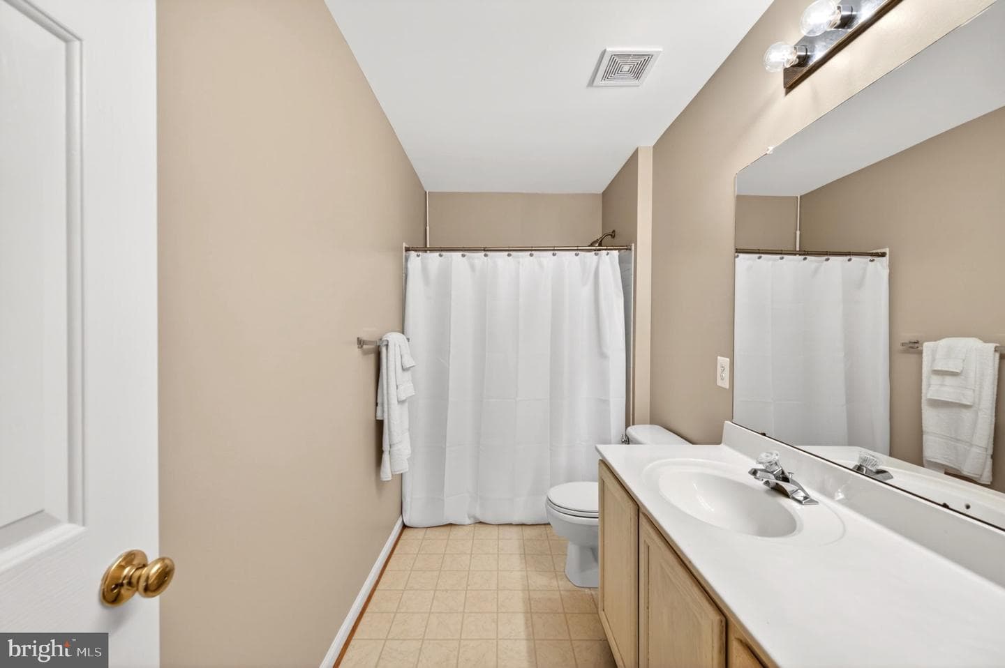 8 N Pointe Terrace photo 46