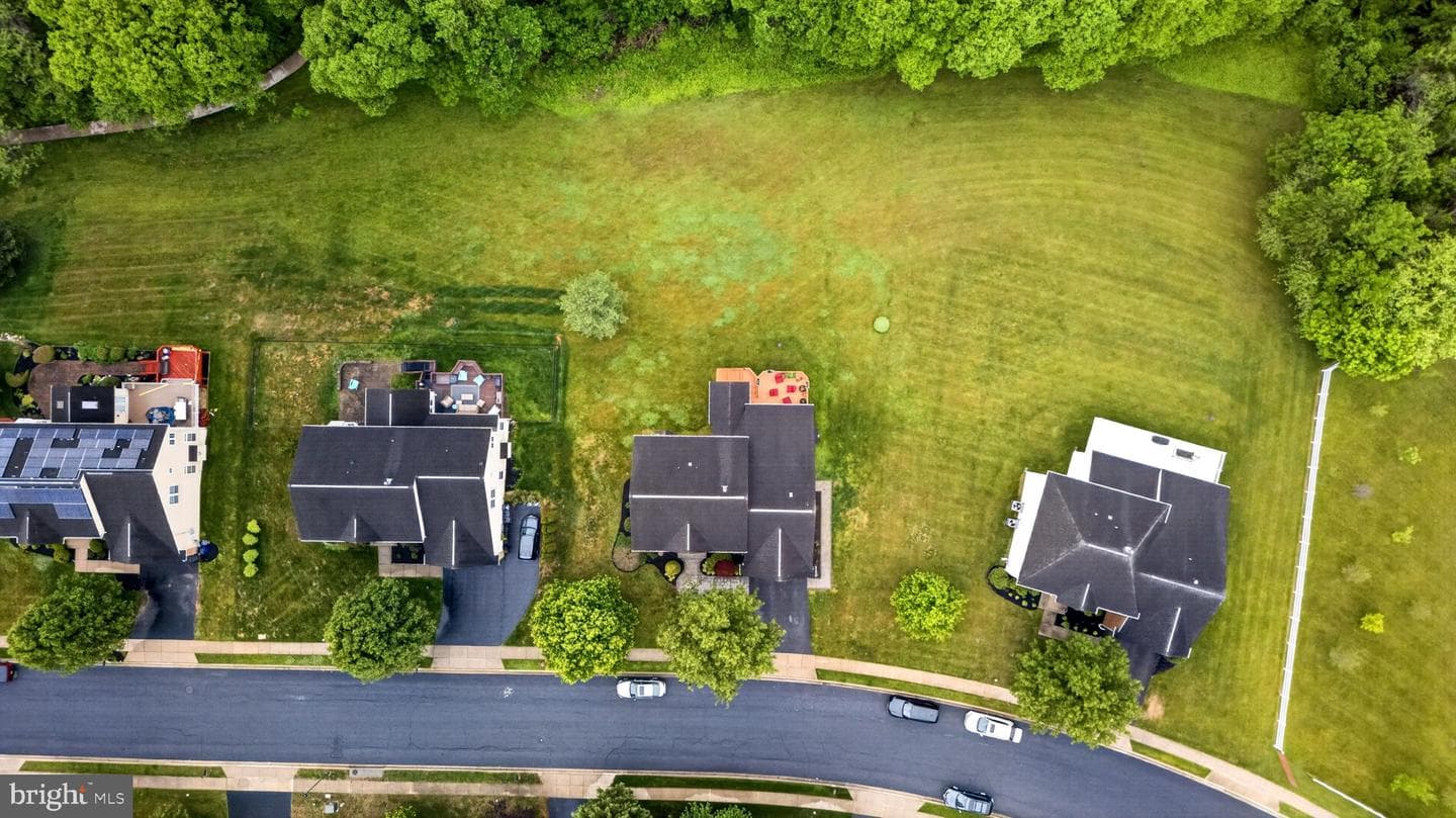 8 N Pointe Terrace photo 65