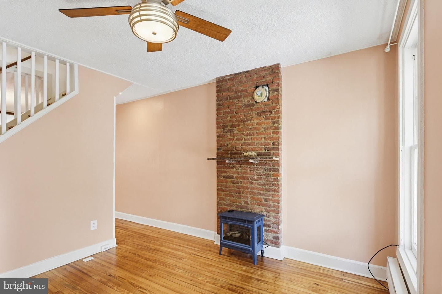 26 S Bentz Street photo 6