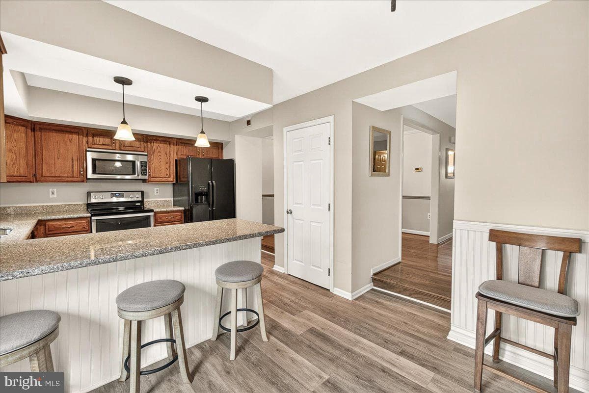 8241 Waterside Court photo 19