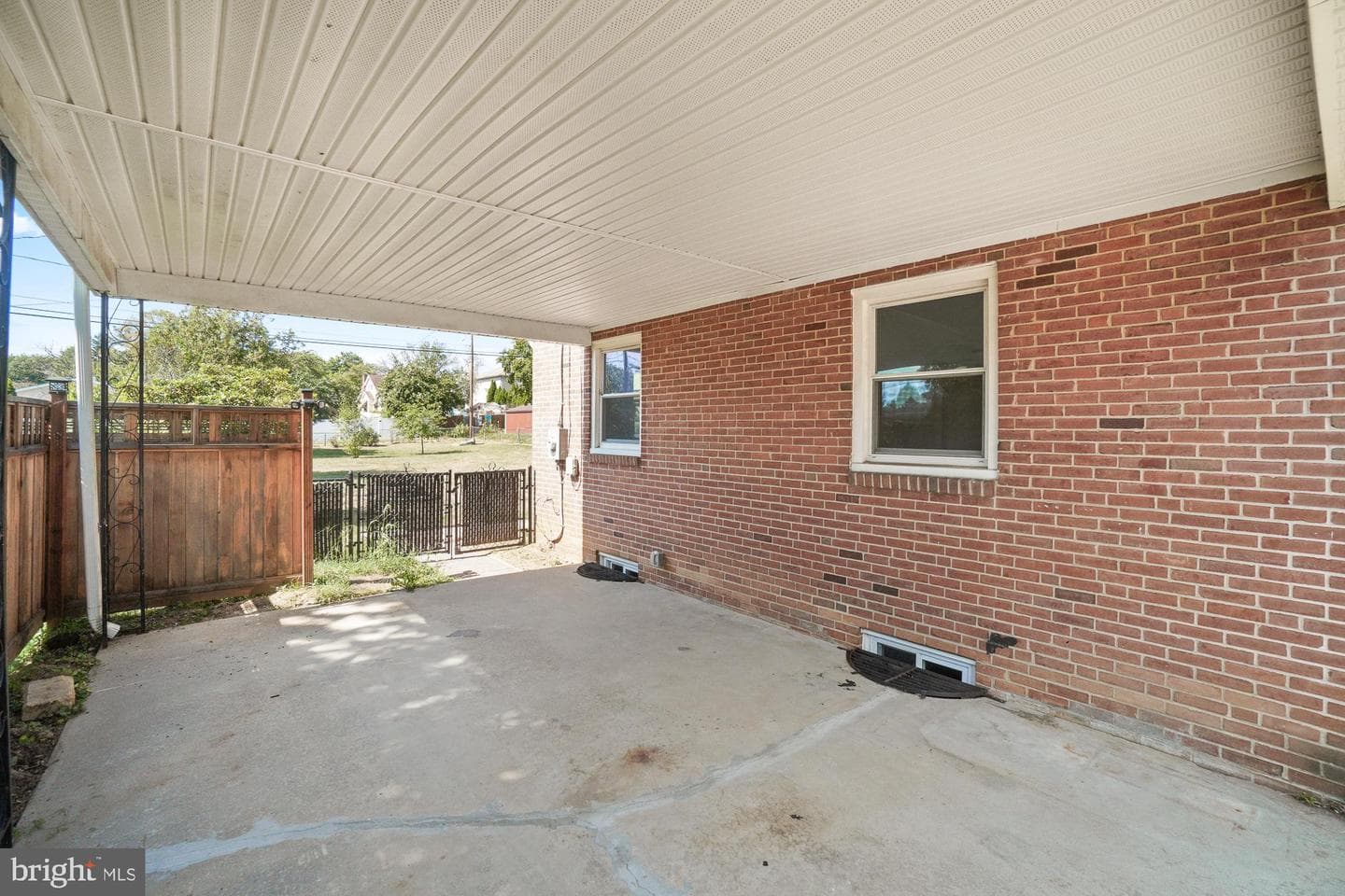 607 Grant Place photo 24